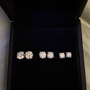 Elegant Mossanite Silver Stud Earrings Set